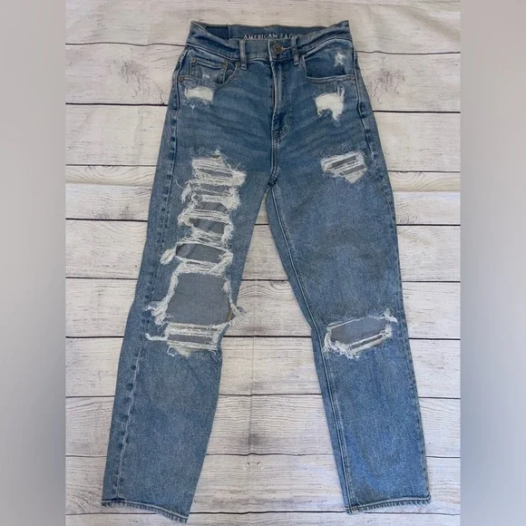 American Eagle Highest Rise 90s Boyfriend Jeans - Picture 1 of 8